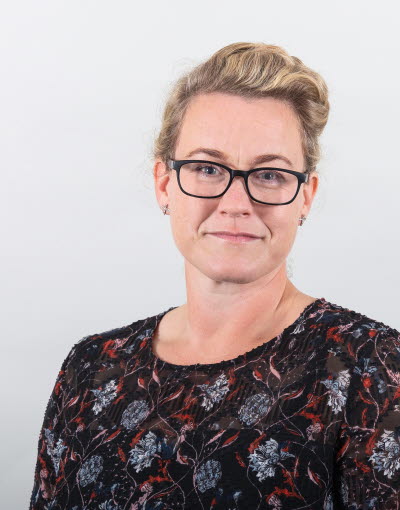 Lina Isaksson, kommunikationsdirektör